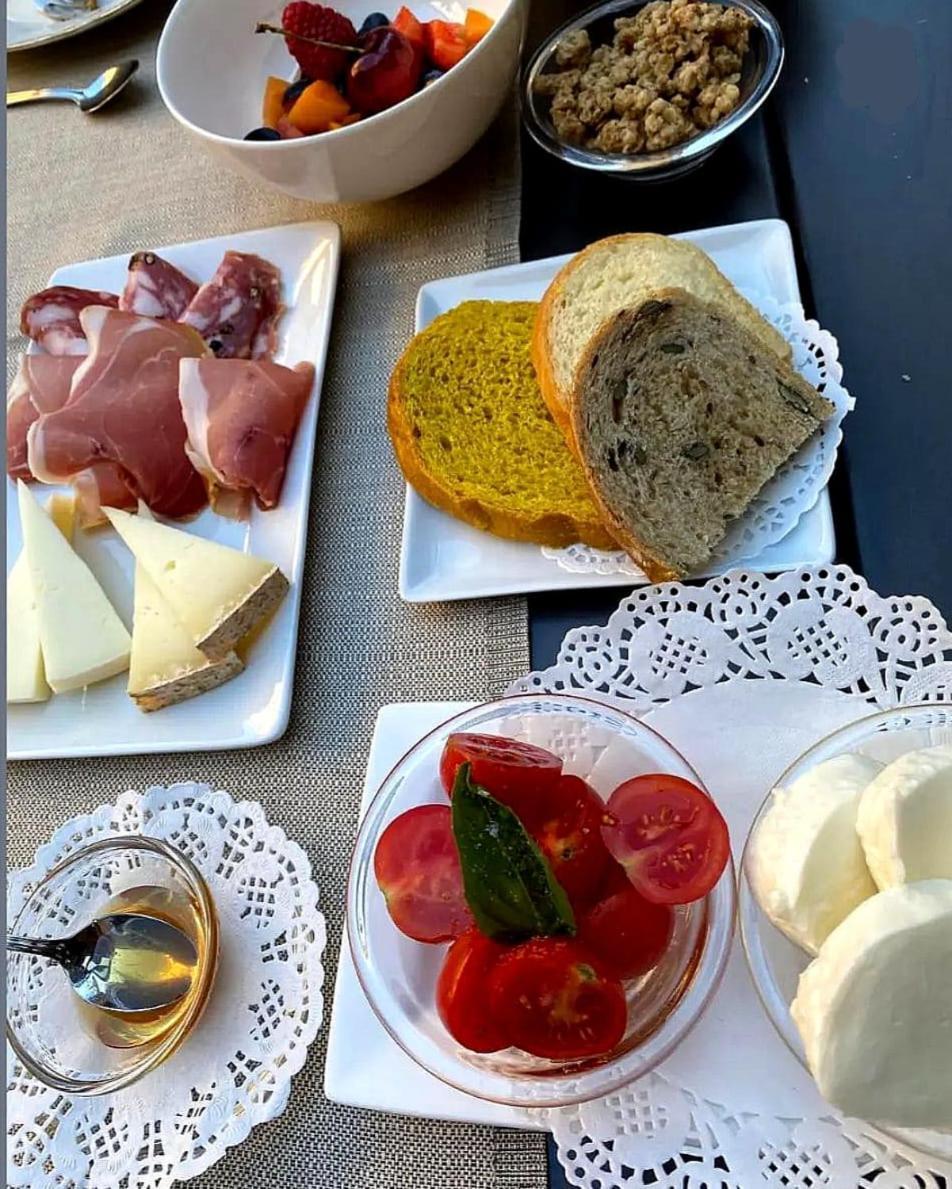 Dimora Delle Muse Panzió Montalcino Kültér fotó