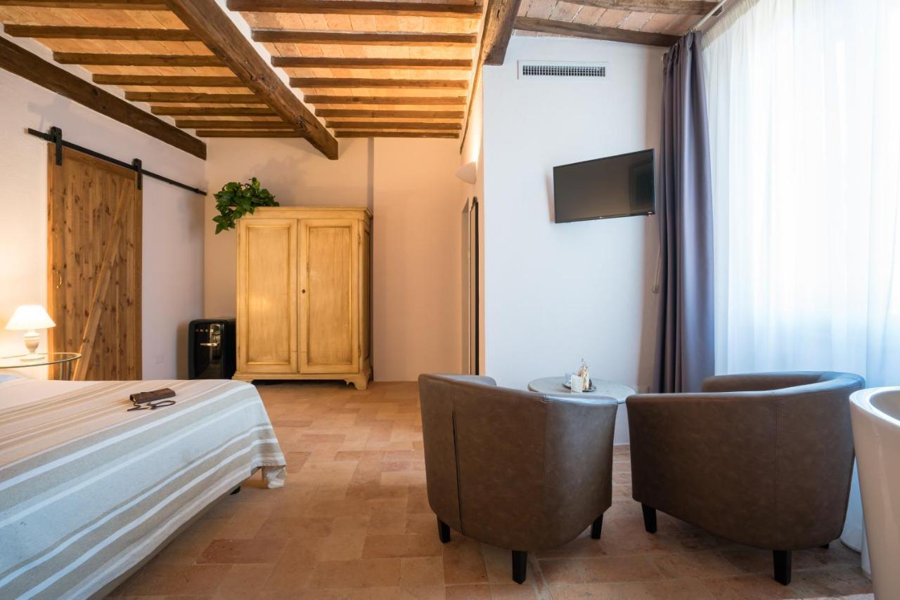 Dimora Delle Muse Panzió Montalcino Kültér fotó